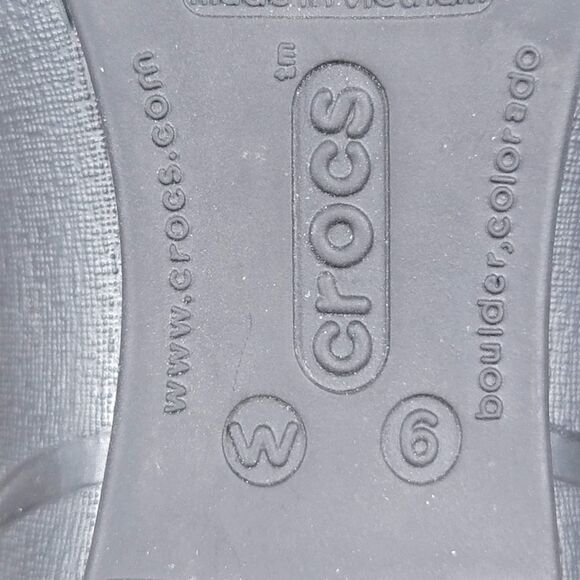 Crocs Flats Women's 6  - Picture 12 of 12
